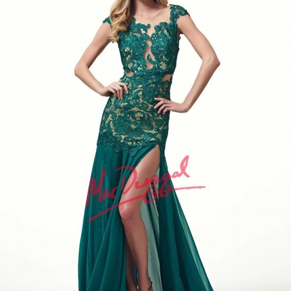 Mac duggal Evening Gown